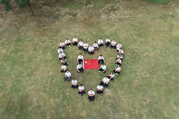 1666088352126457.jpg 32在心中.JPG